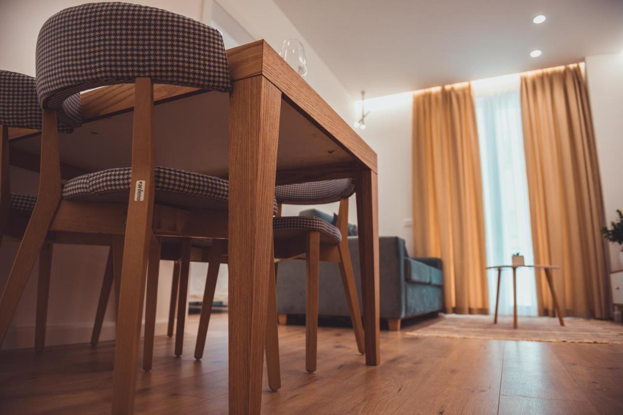 Tam Skanderbeg Square Serviced City Center Apartment No1 Tiranë Ngoại thất bức ảnh