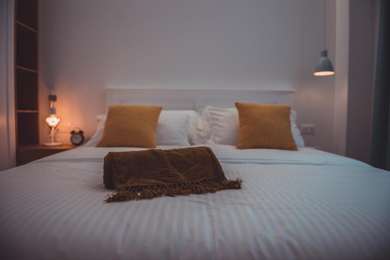 Tam Skanderbeg Square Serviced City Center Apartment No1 Tiranë Ngoại thất bức ảnh
