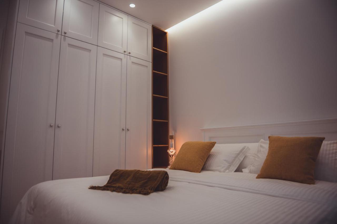 Tam Skanderbeg Square Serviced City Center Apartment No1 Tiranë Ngoại thất bức ảnh