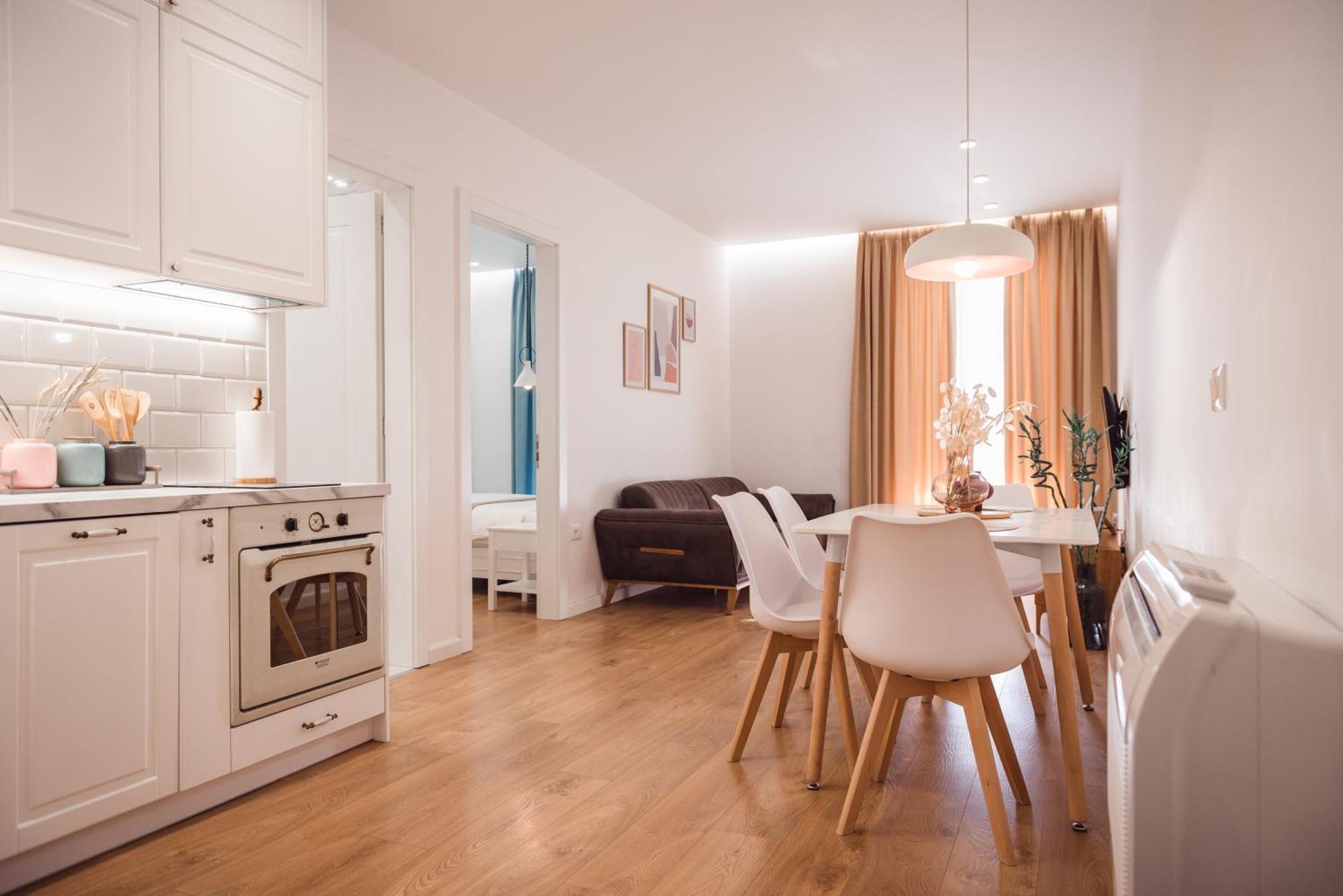 Tam Skanderbeg Square Serviced City Center Apartment No1 Tiranë Ngoại thất bức ảnh