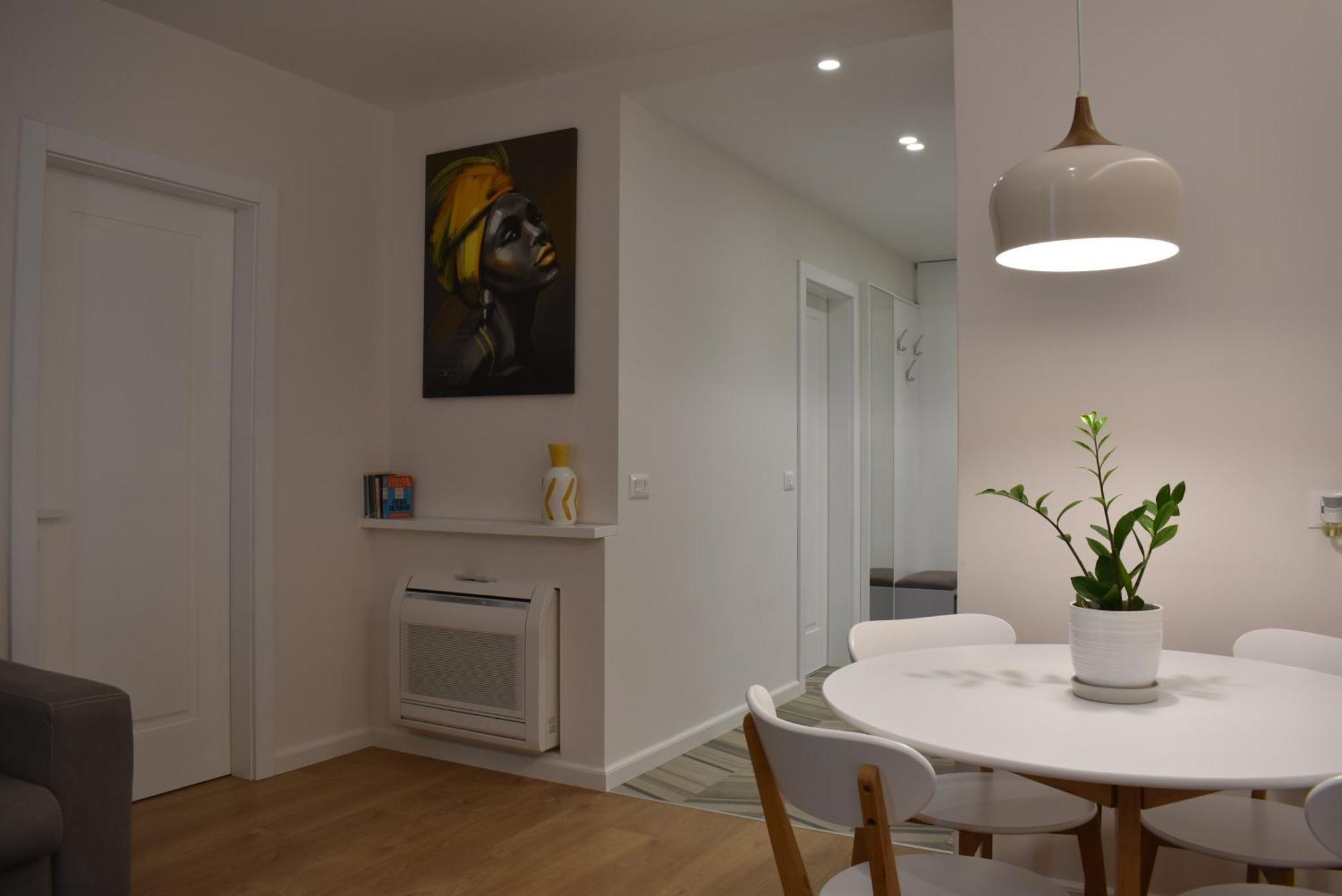 Tam Skanderbeg Square Serviced City Center Apartment No1 Tiranë Ngoại thất bức ảnh